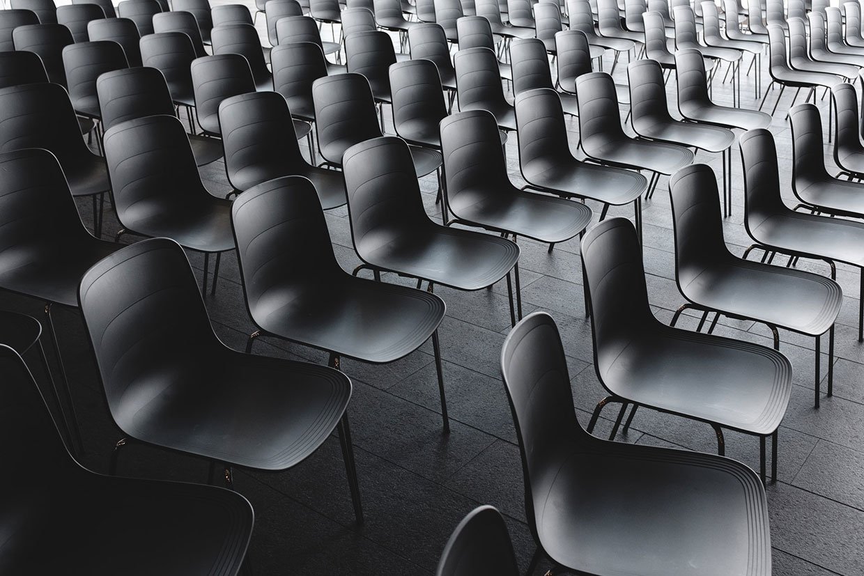 Nunc ultricies lectus nibh nec Black chairs